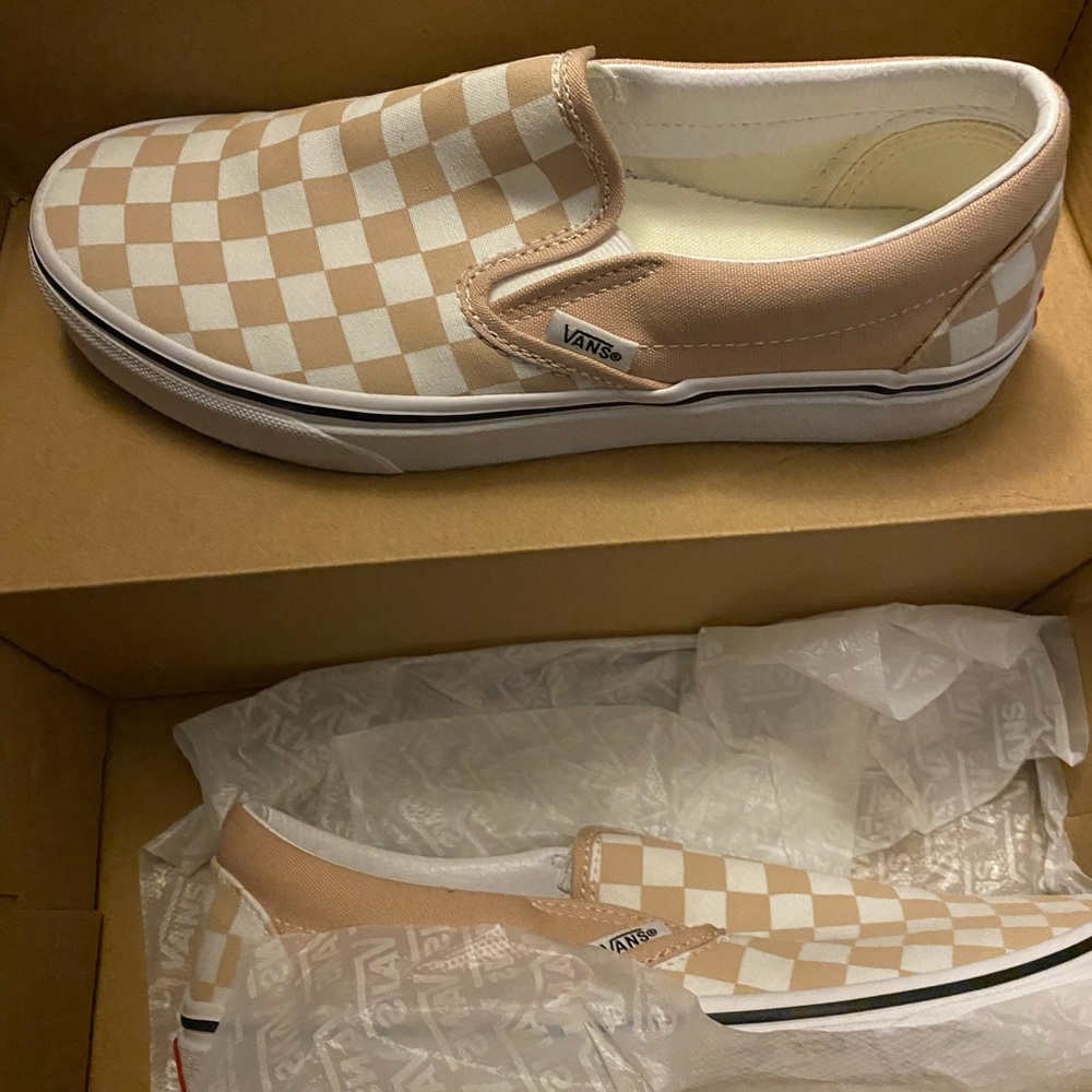 Vans never worn in brand new box